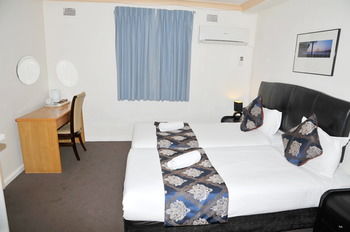 Northshore Hotel - Dalby Accommodation 3