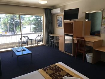 El Lago Waters Motel - Dalby Accommodation 8
