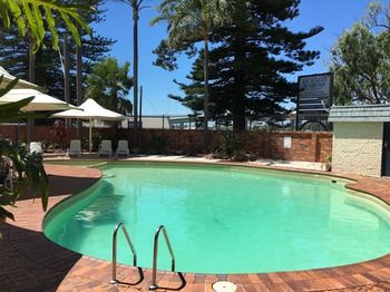 El Lago Waters Motel - Dalby Accommodation 30