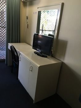 El Lago Waters Motel - Dalby Accommodation 35