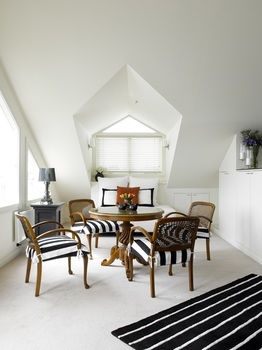 Andre's Mews Luxury Serviced Apartments - Dalby Accommodation 16