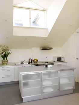 Andre's Mews Luxury Serviced Apartments - Dalby Accommodation 33