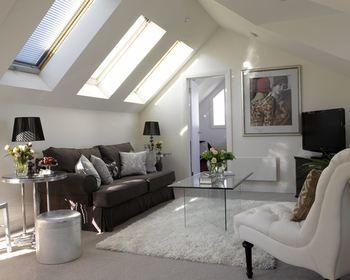 Andre's Mews Luxury Serviced Apartments - Dalby Accommodation 51