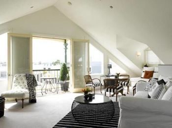 Andre's Mews Luxury Serviced Apartments - Dalby Accommodation 55