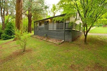 Hill 'N' Dale Farm Cottages - Dalby Accommodation 22