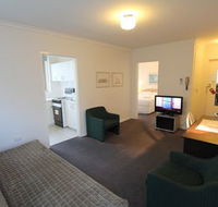 Drummond Apartments Services - Dalby Accommodation