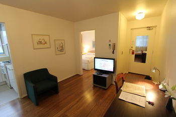 Drummond Apartments Services - Dalby Accommodation 17