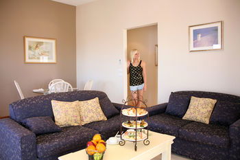 Lavender House B&B - Dalby Accommodation 14