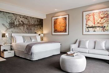 Art Series - The Olsen - Dalby Accommodation 32