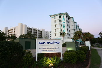 San Marino By The Sea Apartments - Dalby Accommodation 13