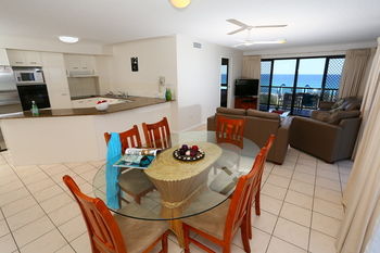 San Marino By The Sea Apartments - Dalby Accommodation 23