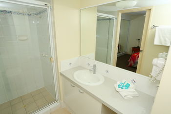 San Marino By The Sea Apartments - Dalby Accommodation 37