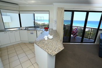 San Marino By The Sea Apartments - Dalby Accommodation 61
