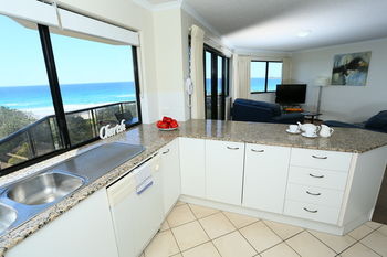 San Marino By The Sea Apartments - Dalby Accommodation 62
