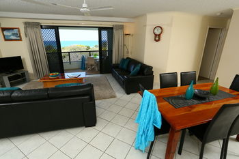 San Marino By The Sea Apartments - Dalby Accommodation 69