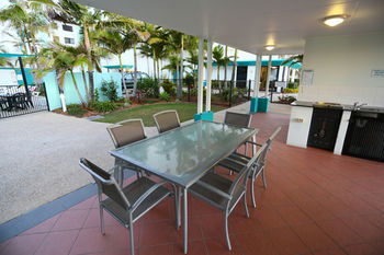 San Marino By The Sea Apartments - Dalby Accommodation 96
