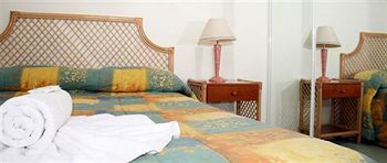 Excellsior - Dalby Accommodation 11