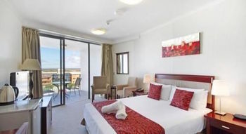 OVR Caloundra - Dalby Accommodation 6