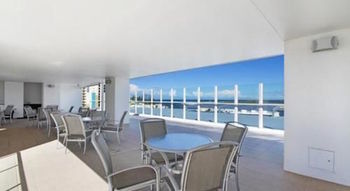 OVR Caloundra - Dalby Accommodation 9