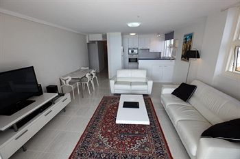 84 The Spit - Dalby Accommodation 24
