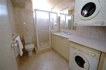 84 The Spit - Dalby Accommodation 26