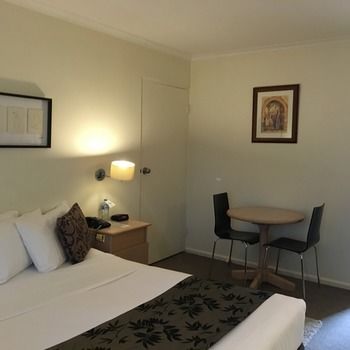 Eltham Gateway Hotel - Dalby Accommodation 11