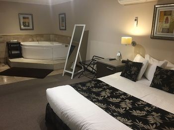 Eltham Gateway Hotel - Dalby Accommodation 52