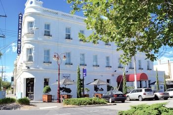 Middle Park Hotel - Dalby Accommodation 15