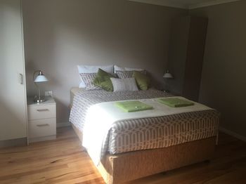 Sinclairs Country Retreat - Dalby Accommodation 30