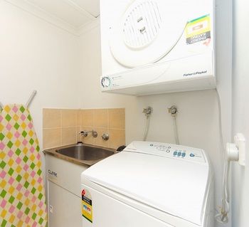Waldorf Eastwood Residential Apartments - Dalby Accommodation 9