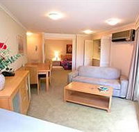 Waldorf Wahroonga Residential - Dalby Accommodation