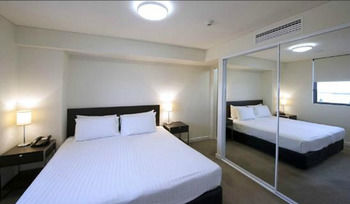 Chifley Executive Suites - Dalby Accommodation 13