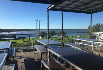 The Huskisson - Dalby Accommodation 14