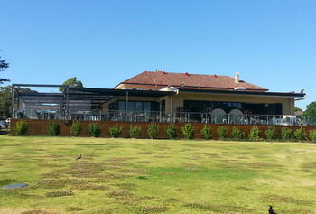 The Huskisson - Dalby Accommodation 23