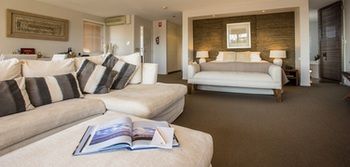 Bannisters By The Sea - Dalby Accommodation 26
