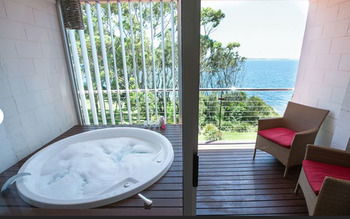 Bannisters By The Sea - Dalby Accommodation 35