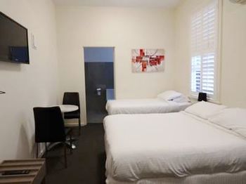 Naughtons Parkville Hotel - Dalby Accommodation 25
