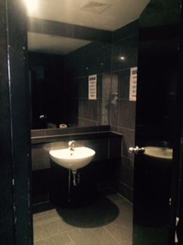 St Kilda Beach House @ Hotel Barkly - Hostel - Dalby Accommodation 4