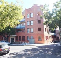 Ryals Serviced Apartments Camperdown - Dalby Accommodation