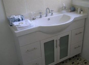 Paradise Bungalow - Dalby Accommodation 9