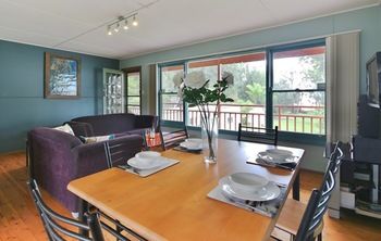 Paradise Bungalow - Dalby Accommodation 15