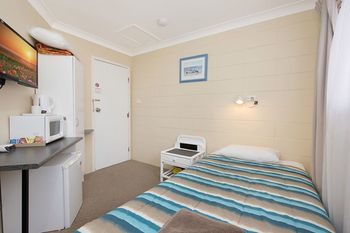 Caloundra City Centre Motel - Dalby Accommodation 24