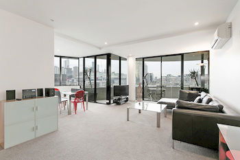 Docklands Private Collection Of Apartments - NewQuay - Dalby Accommodation 22