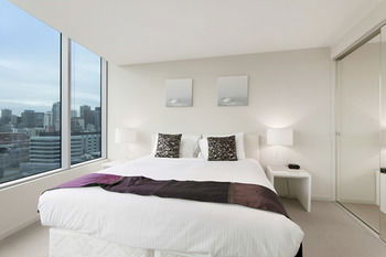 Docklands Private Collection Of Apartments - NewQuay - Dalby Accommodation 37