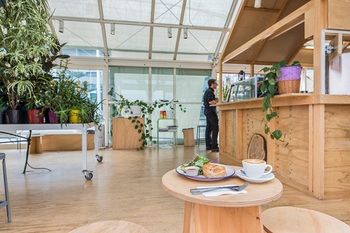 Docklands Private Collection Of Apartments - NewQuay - Dalby Accommodation 49