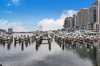 Docklands Private Collection Of Apartments - NewQuay - Dalby Accommodation 51
