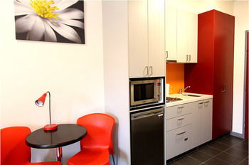 Alston Apartments Hotel - Dalby Accommodation 8