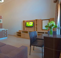Bondi Beach Holiday Apartments - Dalby Accommodation