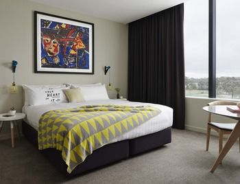 Art Series - The Larwill Studio - Dalby Accommodation 23