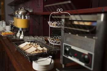 Colonial Terrace Motor Inn - Dalby Accommodation 9